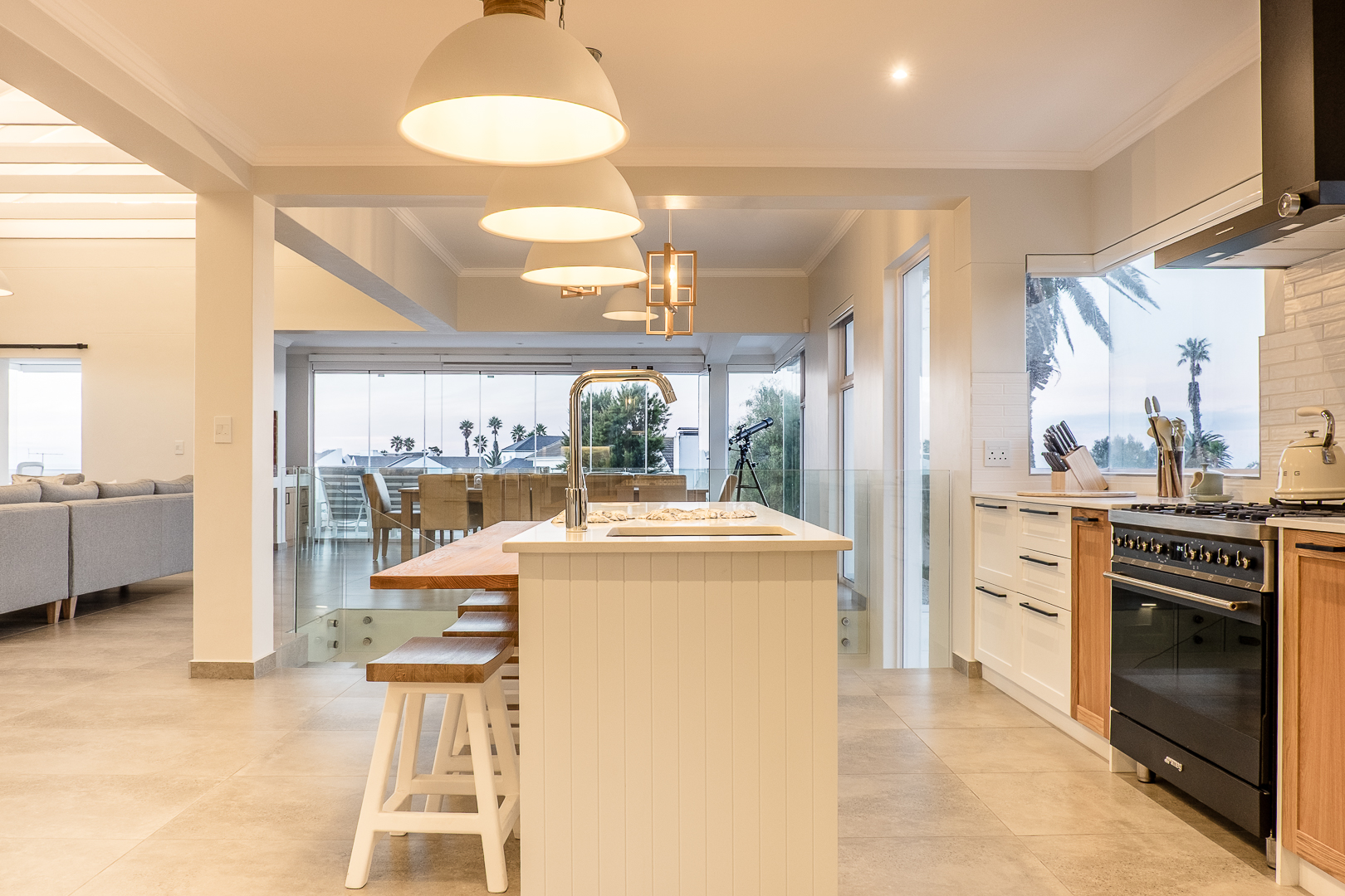 Contemporary Coastal Residence Shelly Point