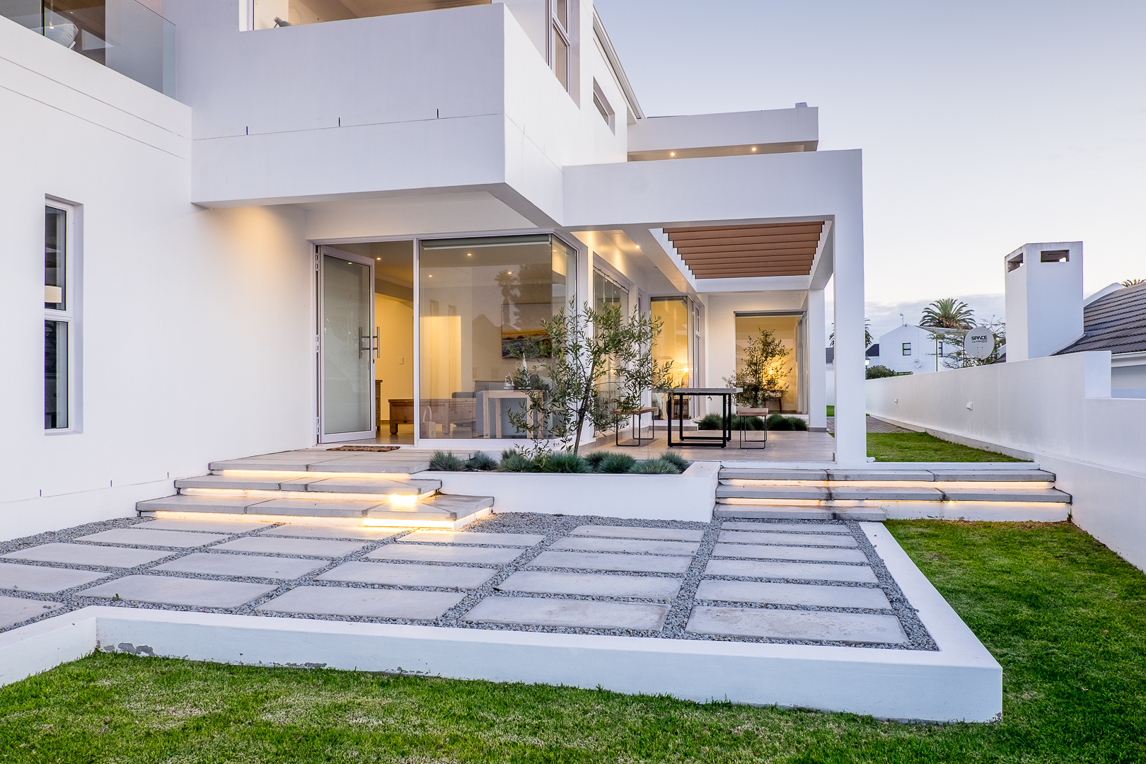 Contemporary Coastal Residence Shelly Point
