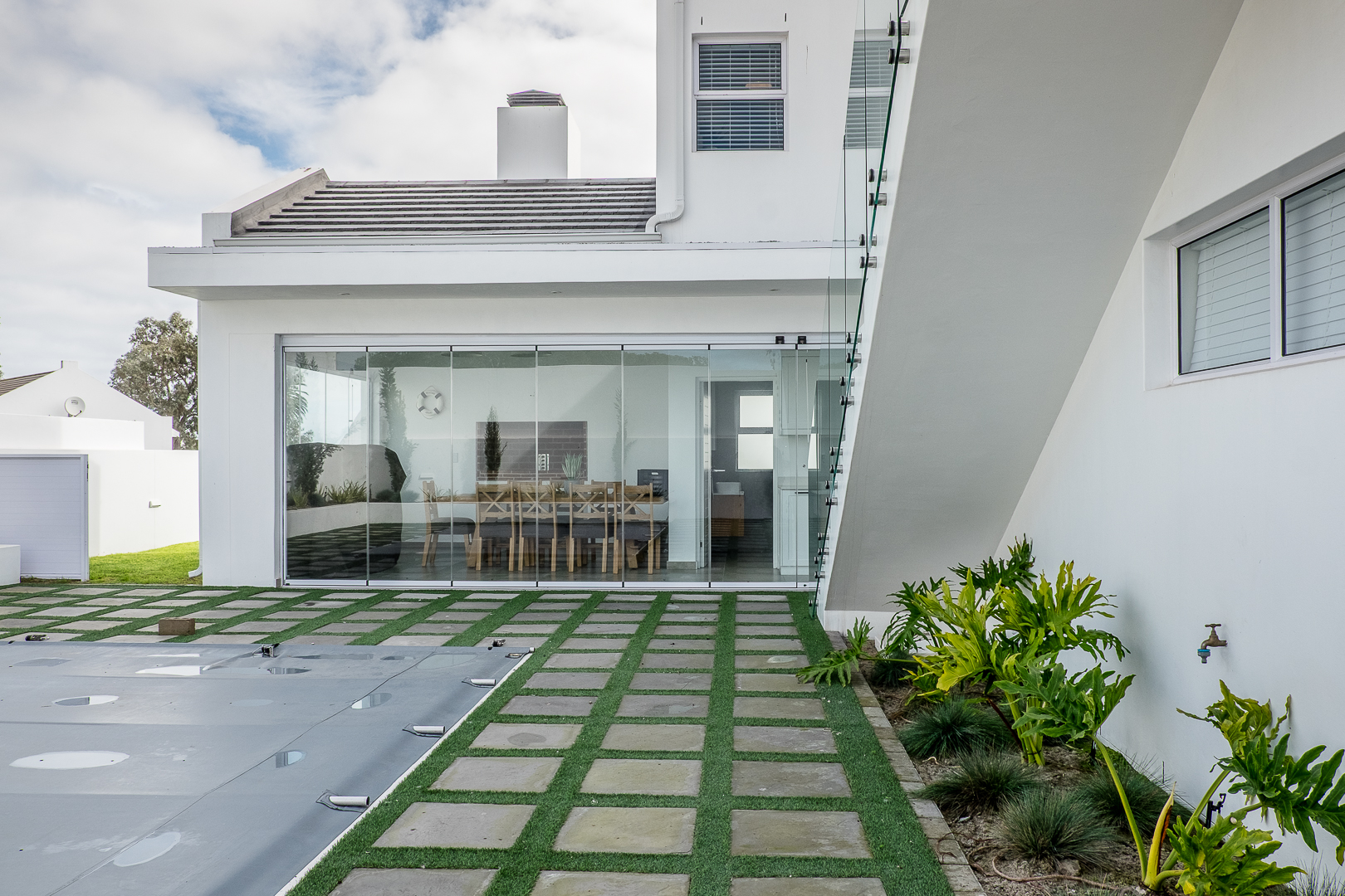 Contemporary Coastal Residence Shelly Point